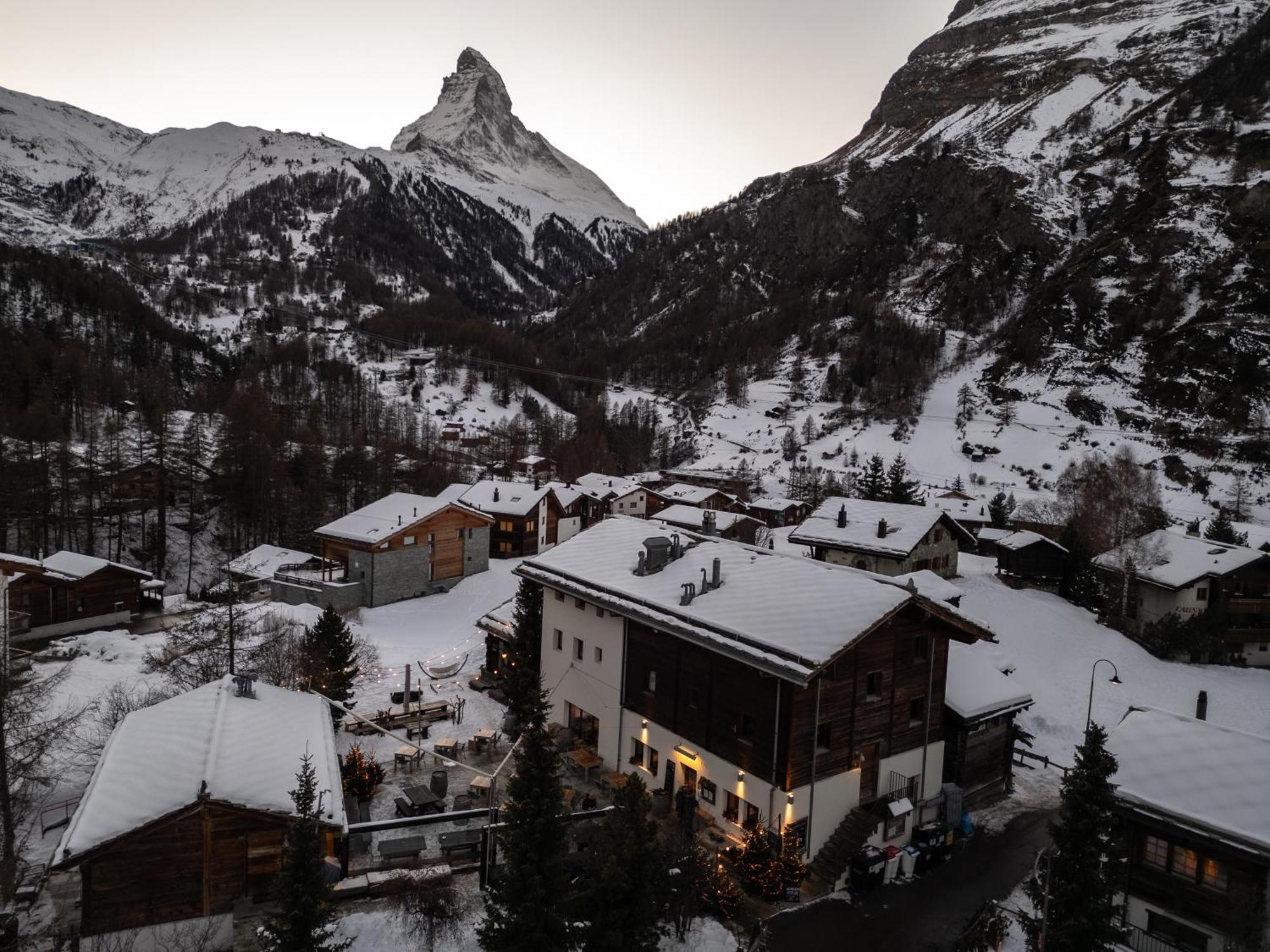 Sonnmatten Boutique Hotel & Apartments Zermatt Esterno foto